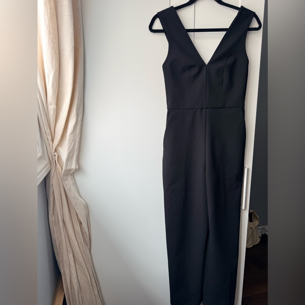 Club Monaco Sophisticated Jumpsuit - Size 0